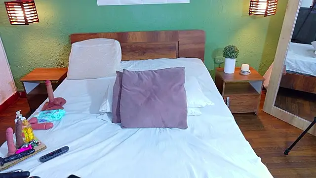 dannaahbrown online show from 10, 2, 2026