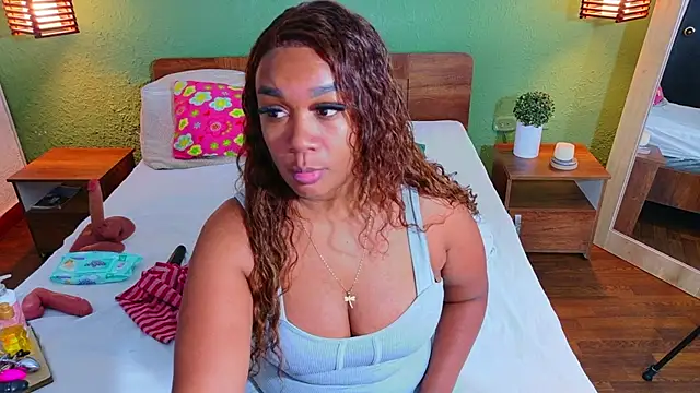 Snapshot of dannaahbrown chatting on 9, 5, 2026 dannaahbrown online show from 9, 5, 2026