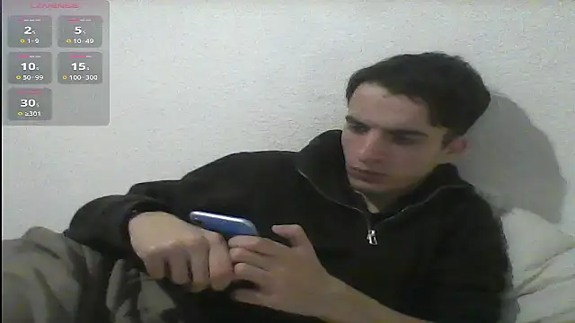 Snapshot of Tombgy07 chatting on 5, 3, 2025 Tombgy07 online show from 5, 3, 2025