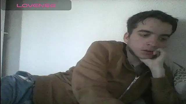 Snapshot of Tombgy07 chatting on 18, 3, 2025 Tombgy07 online show from 18, 3, 2025