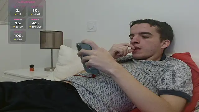 Tombgy07 online show from 15, 12, 2025