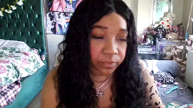 Snapshot of YasmineMinaj chatting on 14, 3, 2026 YasmineMinaj online show from 14, 3, 2026