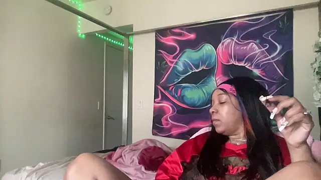 Snapshot of YasmineMinaj chatting on 25, 3, 2026 YasmineMinaj online show from 25, 3, 2026