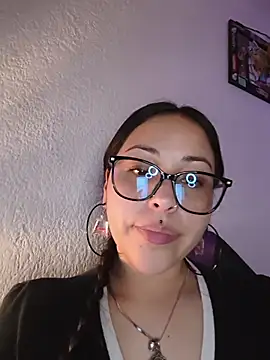 Snapshot of persefone_core chatting on 8, 3, 2026 persefone core online show from 8, 3, 2026