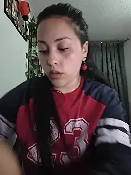 Snapshot of persefone_core chatting on 17, 4, 2026 persefone core online show from 17, 4, 2026