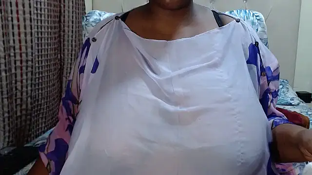 CHOCOLATEDARKBUSTYX online show from 4, 12, 2024