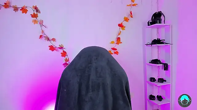 sofi elfqueen online show from 21, 2, 2026