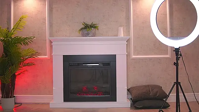 Snapshot of Abbela_White chatting on 22, 11, 2025 Abbela White online show from 22, 11, 2025