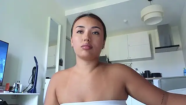 lily  foster online show from 8, 3, 2026