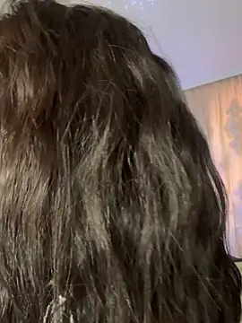 lily  foster online show from 11, 4, 2026