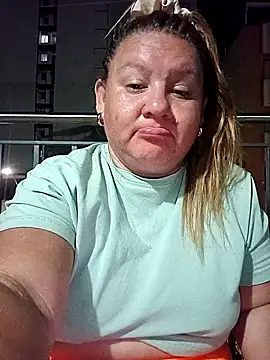 HORNY MATURE25 online show from 3, 2, 2025