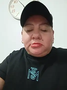 Snapshot of HORNY_MATURE25 chatting on 26, 5, 2026 HORNY MATURE25 online show from 26, 5, 2026