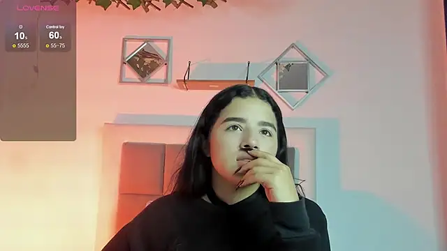 aliice walker  online show from 8, 1, 2025