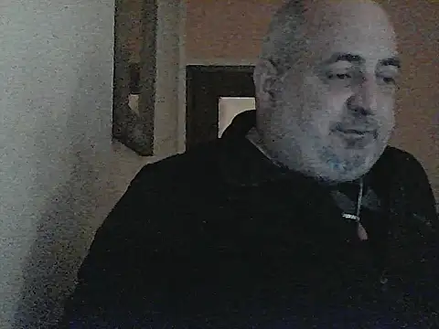 Snapshot of Paolino_8316 chatting on 11, 1, 2026 Paolino 8316 online show from 11, 1, 2026