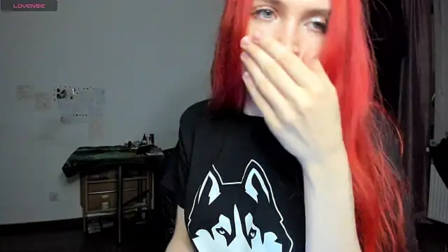 KitsuneRem online show from 9, 1, 2025