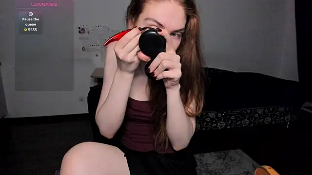 KitsuneRem online show from 13, 9, 2025