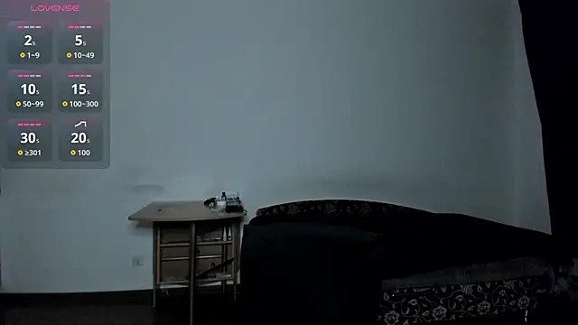 KitsuneRem online show from 2, 10, 2025