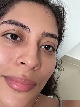 Sophie  Foxxx online show from 18, 2, 2025