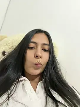 Sophie  Foxxx online show from 18, 3, 2026