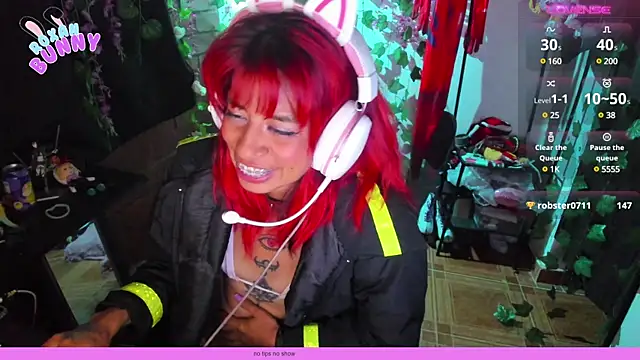 Roxanbunny1 online show from 9, 2, 2025