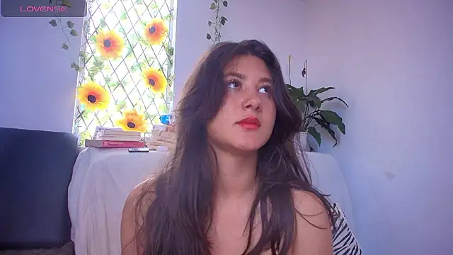 Snapshot of kisstarxxx chatting on 7, 1, 2026 kisstarxxx online show from 7, 1, 2026