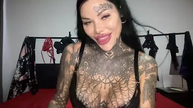 claudiacvc95 online show from 15, 1, 2026