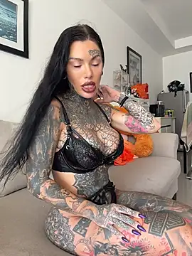 Snapshot of claudiacvc95 chatting on 22, 6, 2026 claudiacvc95 online show from 22, 6, 2026