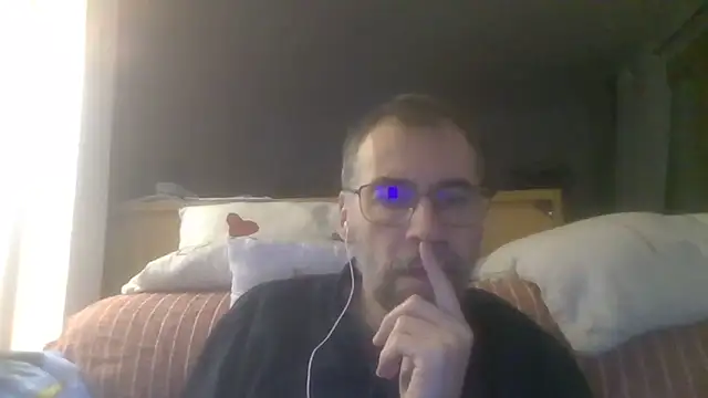 ptitcanard60600 online show from 23, 10, 2025