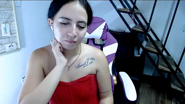 samantha baby  online show from 10, 9, 2025