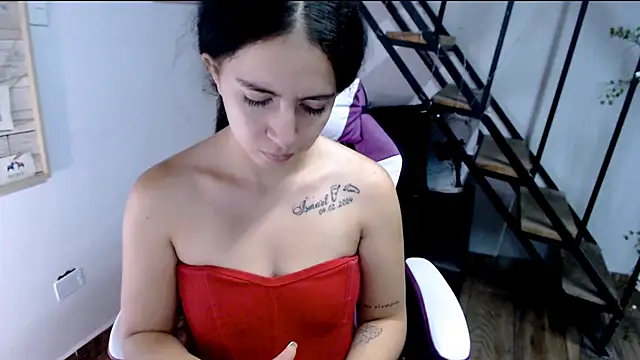 samantha baby  online show from 28, 9, 2025