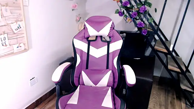 samantha baby  online show from 25, 2, 2026