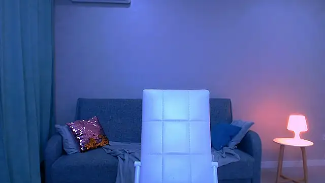 LesleySweet online show from 13, 4, 2026