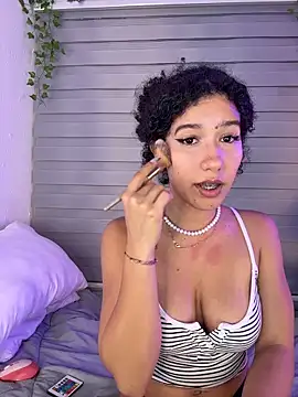 Snapshot of Lovely_Janeth chatting on 4, 4, 2026 Lovely Janeth online show from 4, 4, 2026