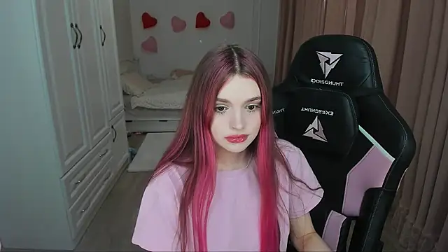 lil cassie online show from 8, 4, 2026