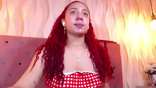 Snapshot of IsabelaLatina chatting on 13, 3, 2026 IsabelaLatina online show from 13, 3, 2026