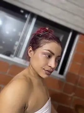 Snapshot of ari_sexy1 chatting on 17, 4, 2026 ari sexy1 online show from 17, 4, 2026