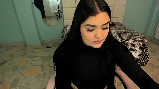 Snapshot of martinasaez chatting on 13, 9, 2025 martinasaez online show from 13, 9, 2025