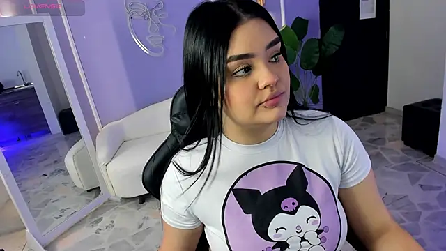 Snapshot of martinasaez chatting on 23, 9, 2025 martinasaez online show from 23, 9, 2025