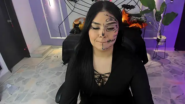 Snapshot of martinasaez chatting on 20, 10, 2025 martinasaez online show from 20, 10, 2025