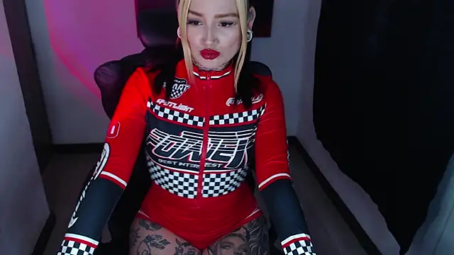 Anaii Gomez online show from 6, 1, 2025