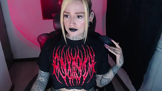 Anaii Gomez online show from 8, 1, 2025