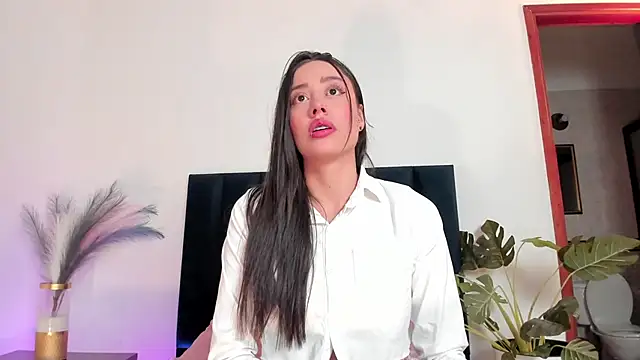 NoraDasilva online show from 22, 3, 2025