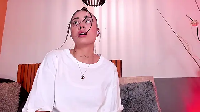 Snapshot of NoraDasilva chatting on 10, 3, 2026 NoraDasilva online show from 10, 3, 2026