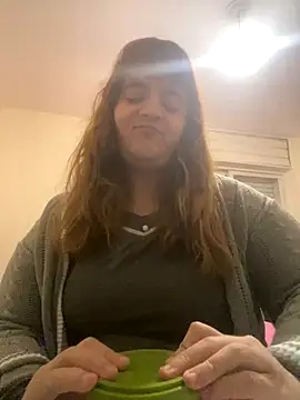 Snapshot of Bombon_ok chatting on 29, 10, 2025 Bombon ok online show from 29, 10, 2025