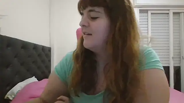 Snapshot of Bombon_ok chatting on 5, 11, 2025 Bombon ok online show from 5, 11, 2025