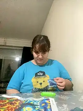 Snapshot of Bombon_ok chatting on 14, 12, 2025 Bombon ok online show from 14, 12, 2025