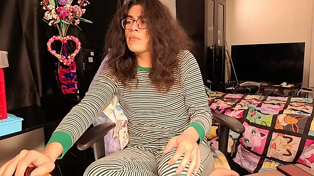 Snapshot of ShinyCherub chatting on 12, 3, 2025 ShinyCherub online show from 12, 3, 2025