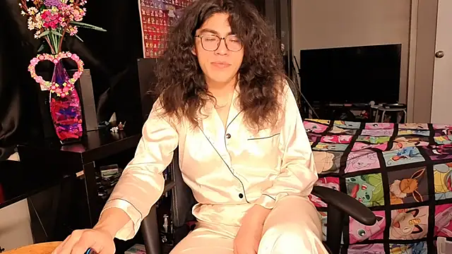 Snapshot of ShinyCherub chatting on 19, 3, 2025 ShinyCherub online show from 19, 3, 2025