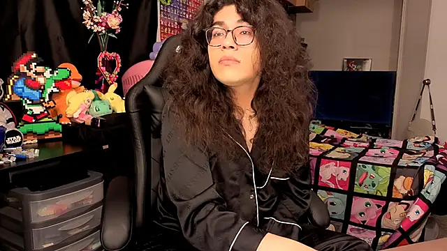 Snapshot of ShinyCherub chatting on 26, 9, 2025 ShinyCherub online show from 26, 9, 2025