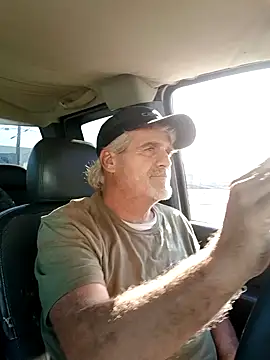 Snapshot of TTolbert chatting on 20, 12, 2024 TTolbert online show from 20, 12, 2024